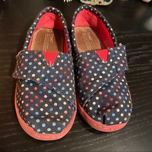 Toms Child Size 10
